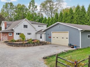 67 Ida Ln, New Castle, PA 16101