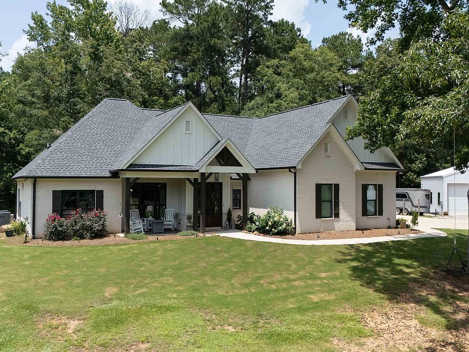 1st image of 340 Lake Cottage Rd