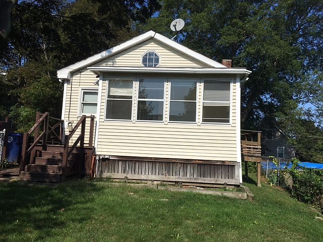 1st image of 4 Japonica Ave