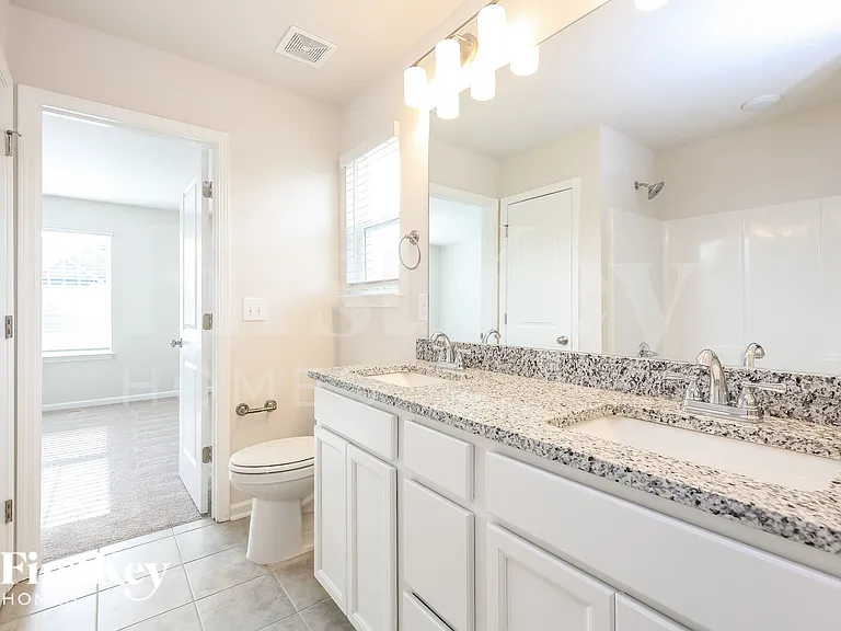 1100 Mission Hill Ln — Photo 11