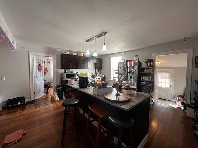 1st image of 456 Admiral St #1