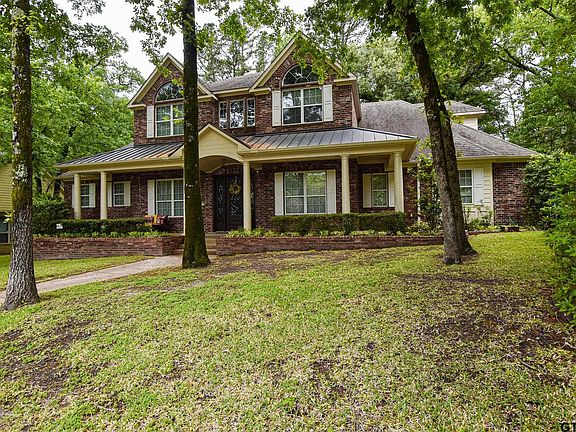 3rd image of 4235 Lazy Creek Dr