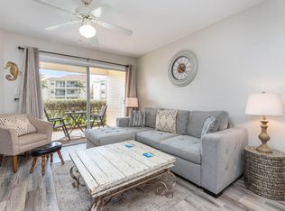 1951 Island Club Dr APT 35, Melbourne, FL 32903