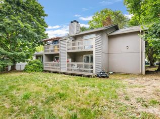 12195 SW Spur Ct, Beaverton, OR 97008