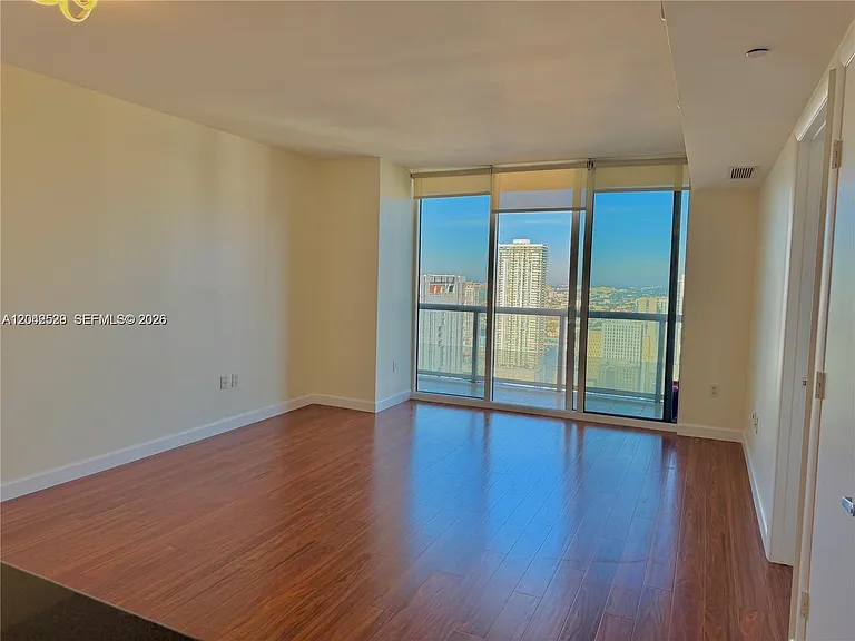 50 Biscayne Blvd #4507 — Photo 6