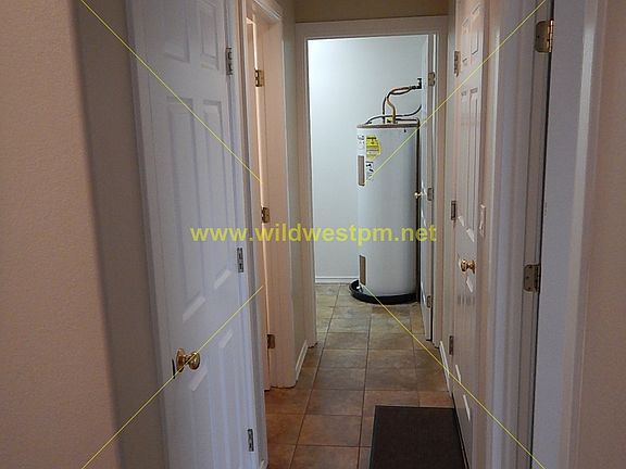 2nd image of 427 NE 6th St