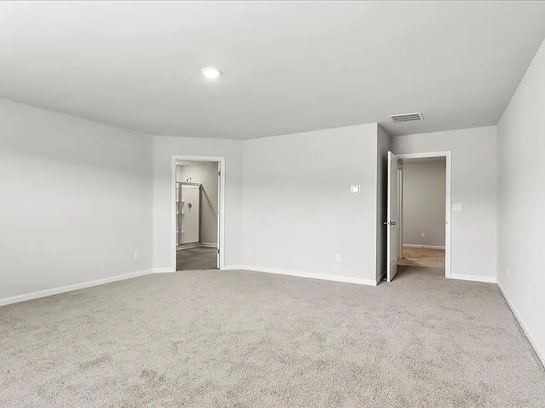 5113 Tulip Sq — Photo 19