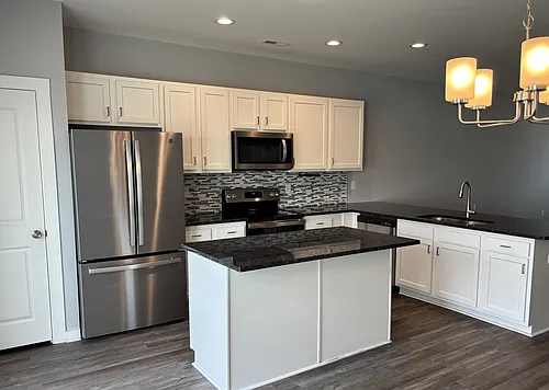 606 Windsurfing Ln Photo 1