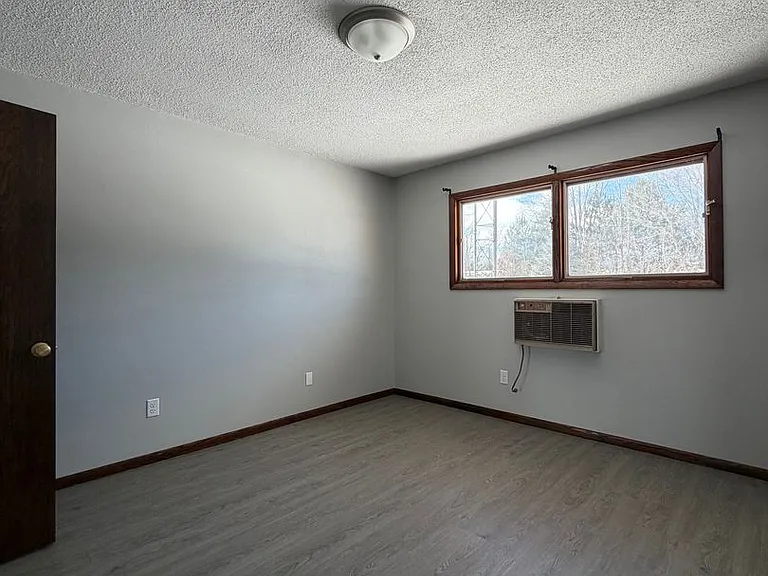 17253 County Highway J — Photo 5