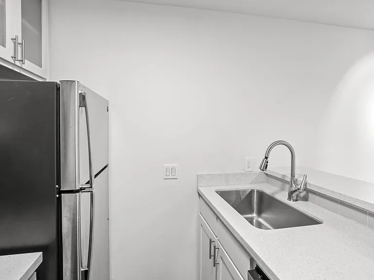 3602 Garrott St #16 — Photo 9