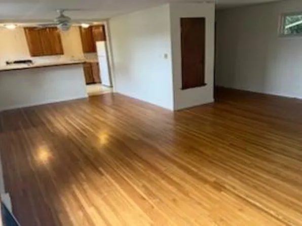 238 SW 200th St #238, Seattle, WA 98166