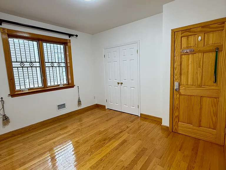 4222 Utopia Pkwy #1 — Photo 7