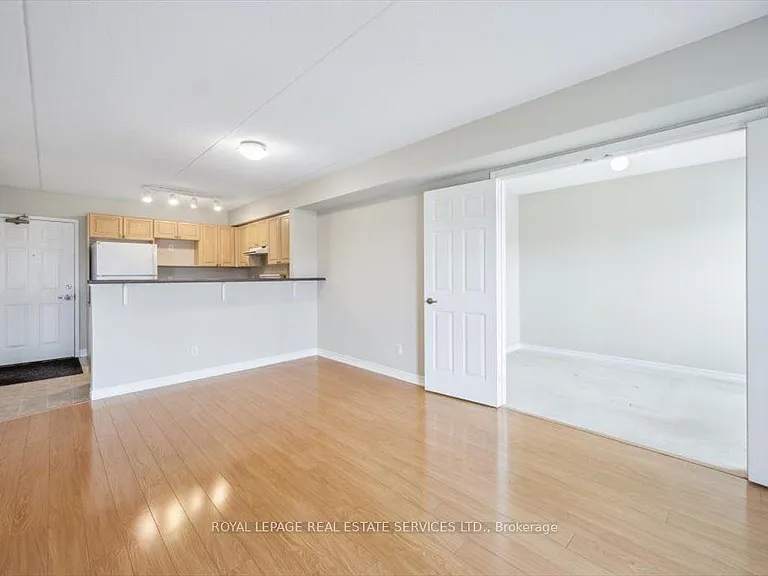 1490 Bishops Gate #303 — Photo 15