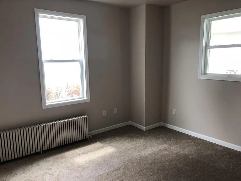 729 Euclid Ave — Photo 17