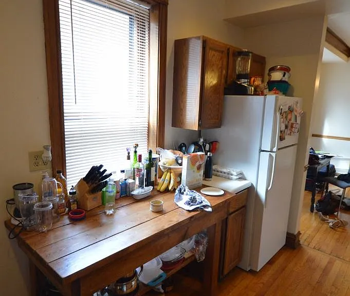 845 W Sheridan Rd #2 — Photo 4