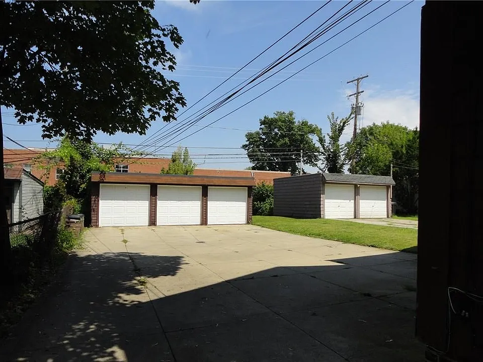 kenyon garage_05122023