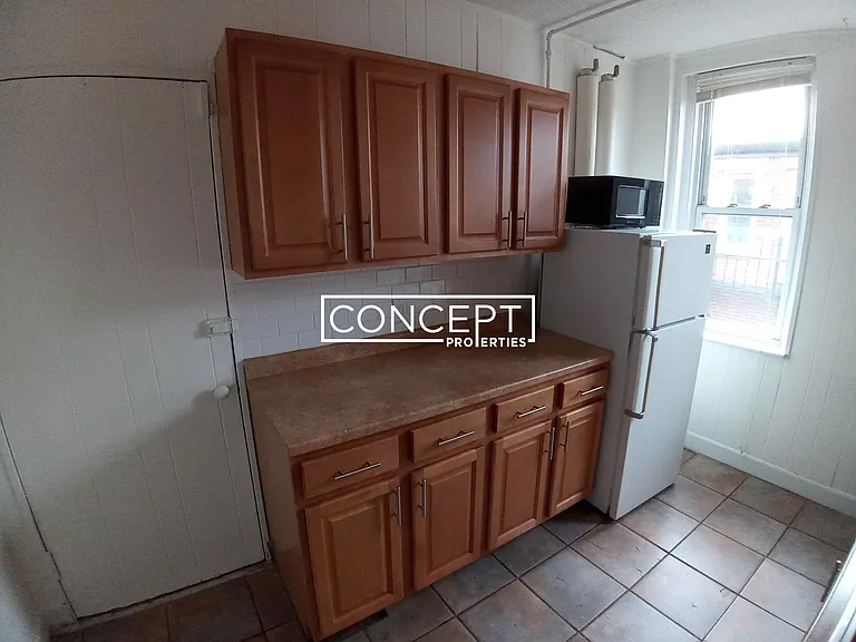 5 Barrows St #5A — Photo 10