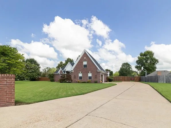 206 Adele Cv, Marion, AR 72364