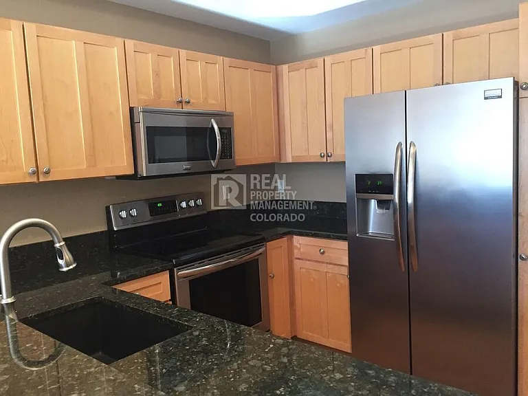 5555 E Briarwood Ave #202 — Photo 8