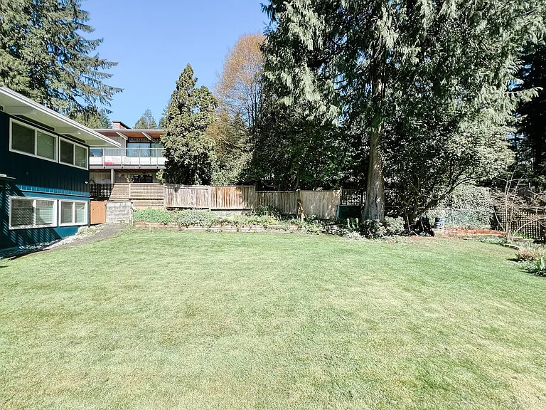 3190 Royal Ave — Photo 22