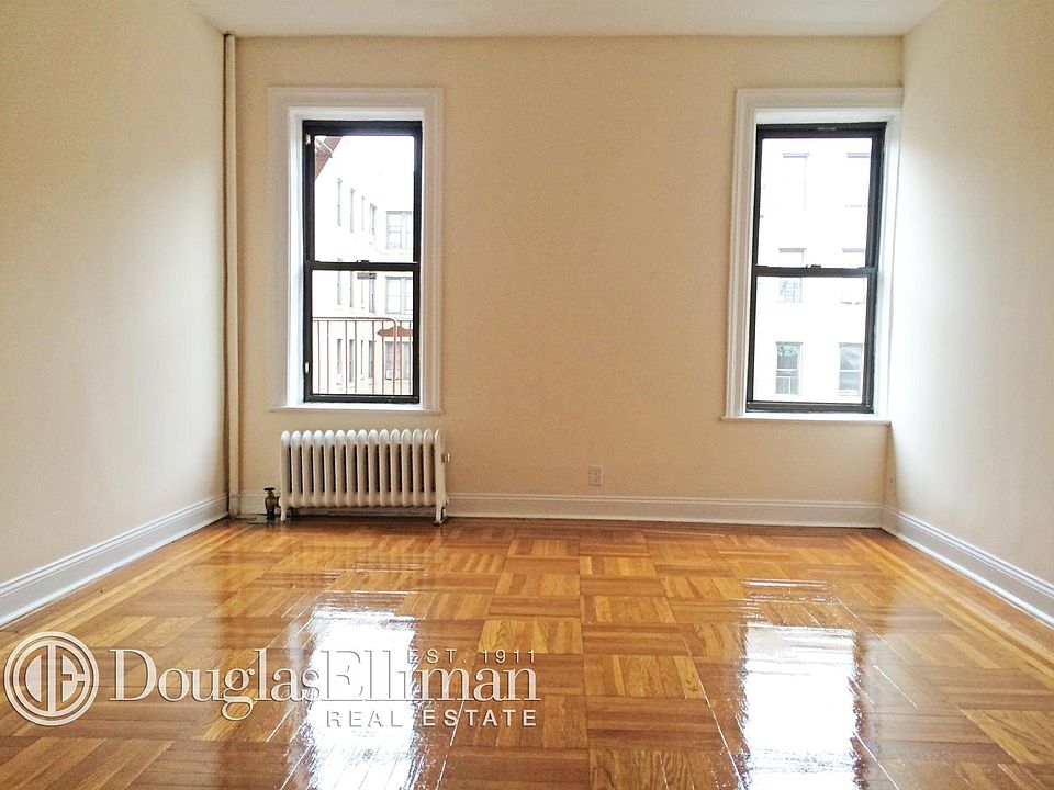 1st image of 15 Seaman Ave APT 4e