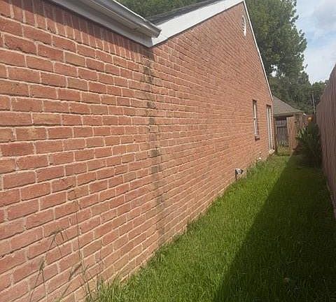 2nd image of 111 Kings Ct