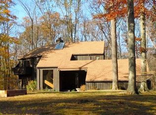 8829 Tall Timbers Rd, Huntingdon, PA 16652