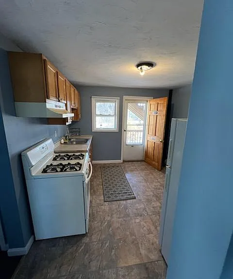 50 Harrington Ave #1L — Photo 2