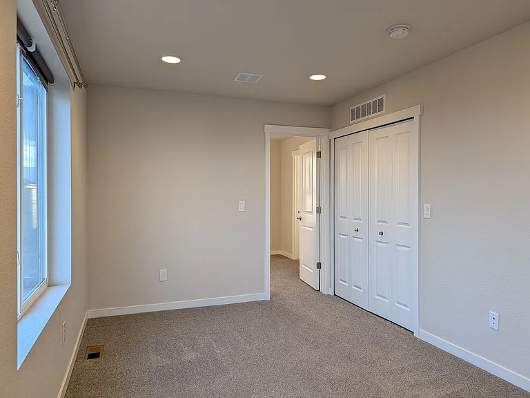 2419 Zorro Hts — Photo 12