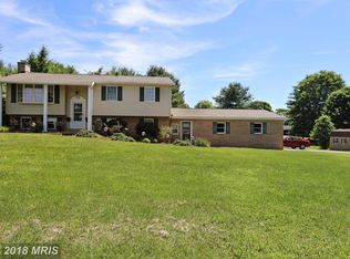 16904 Bakersville Rd, Boonsboro, MD 21713
