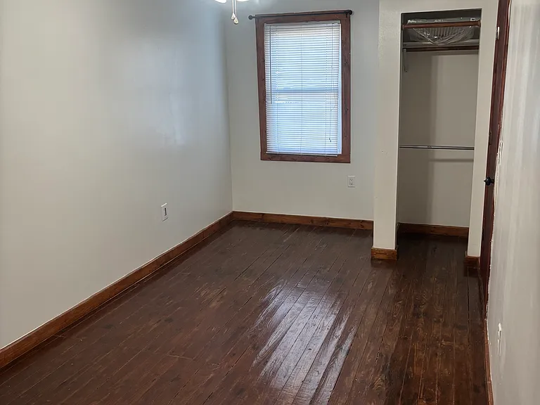 2515 Eagle St — Photo 18