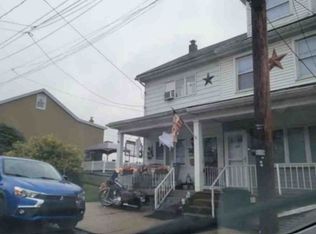 438 E Elm St, Tamaqua, PA 18252