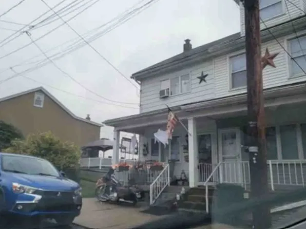 438 E Elm St, Tamaqua, PA 18252