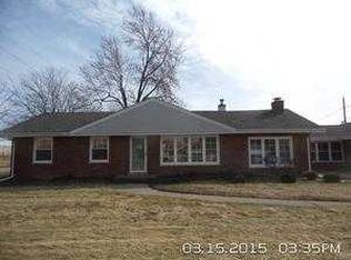 9406 S 76th Ave, Hickory Hills, IL 60457