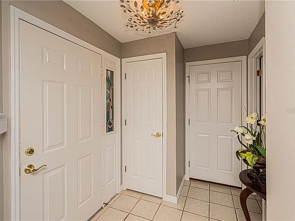 4th image of 6230 Peregrine Ct