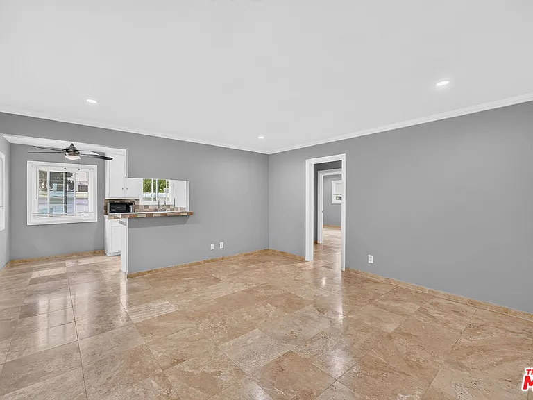 1619 Colby Ave #4 — Photo 9