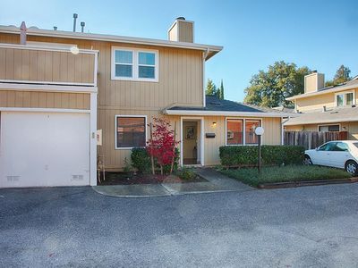 566 Vista Ave, Palo Alto, CA, 94306