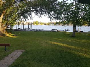 1122 Victoria Riverside Rd, Patterson, LA 70392