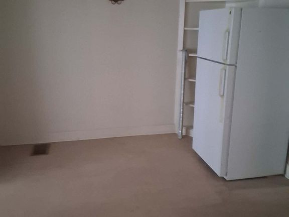 5th image of 721 SE Kane St #1