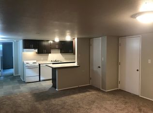 3214 Rockefeller Ave, Everett, WA 98201