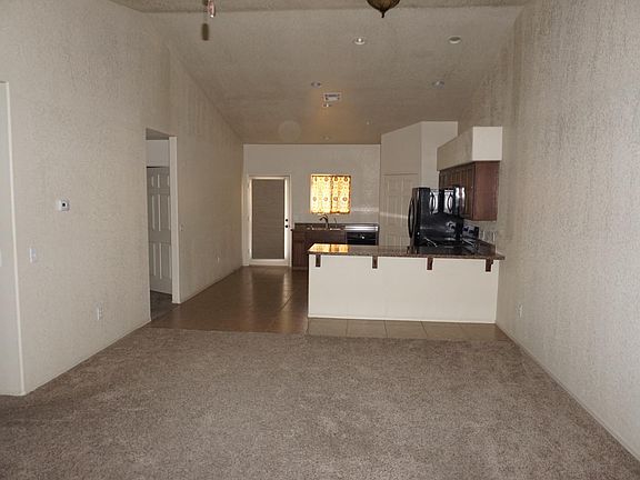 2nd image of 3041 S Brand Lee Way