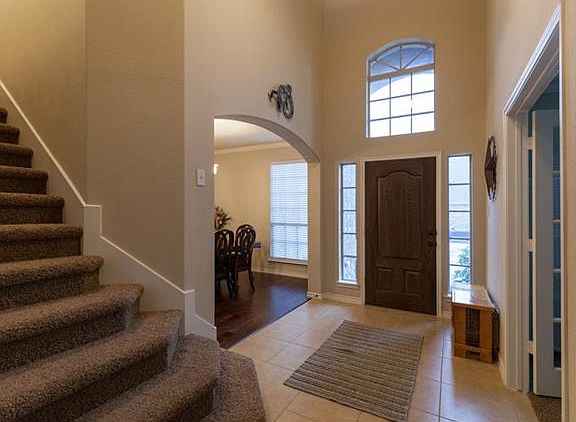 4th image of 1316 Pillar Bluff Way