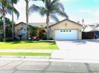 12600 Trafalgar Square Dr, Bakersfield, CA