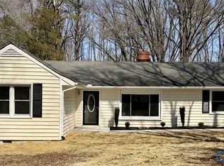 763 Oak Spring Ln, Manakin Sabot, VA 23103