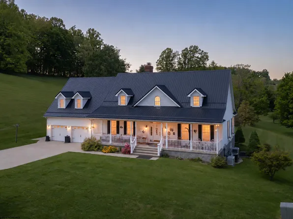 71 Foxmoor Rd, Belington, WV 26250