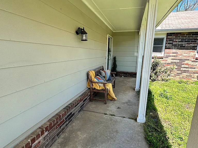 907 W Linden St #907 — Photo 3