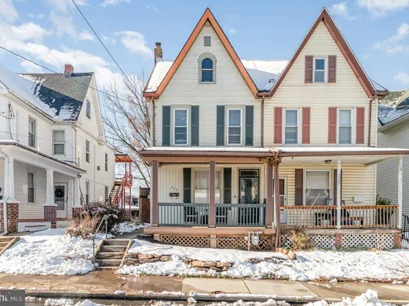 327 4th St, New Cumberland, PA 17070
