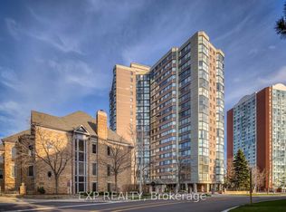 4235 Sherwoodtowne Blvd #1205, Mississauga, ON L4Z1W3