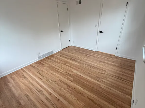 3524 Dewey Ave #3, Omaha, NE 68105