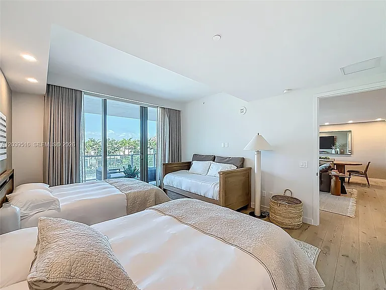 350 Ocean Dr #305N — Photo 19